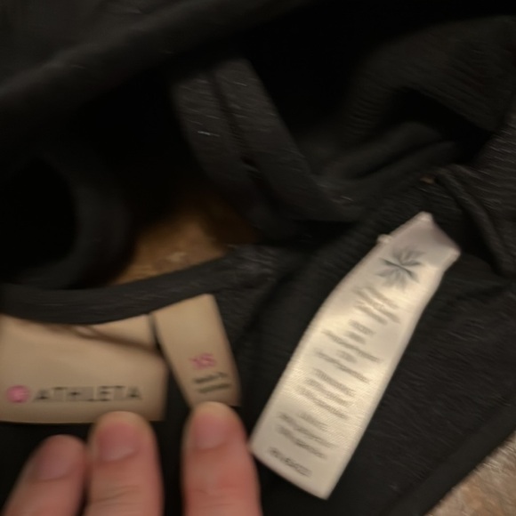 Athleta Strappy Sports Bra - Picture 4 of 4